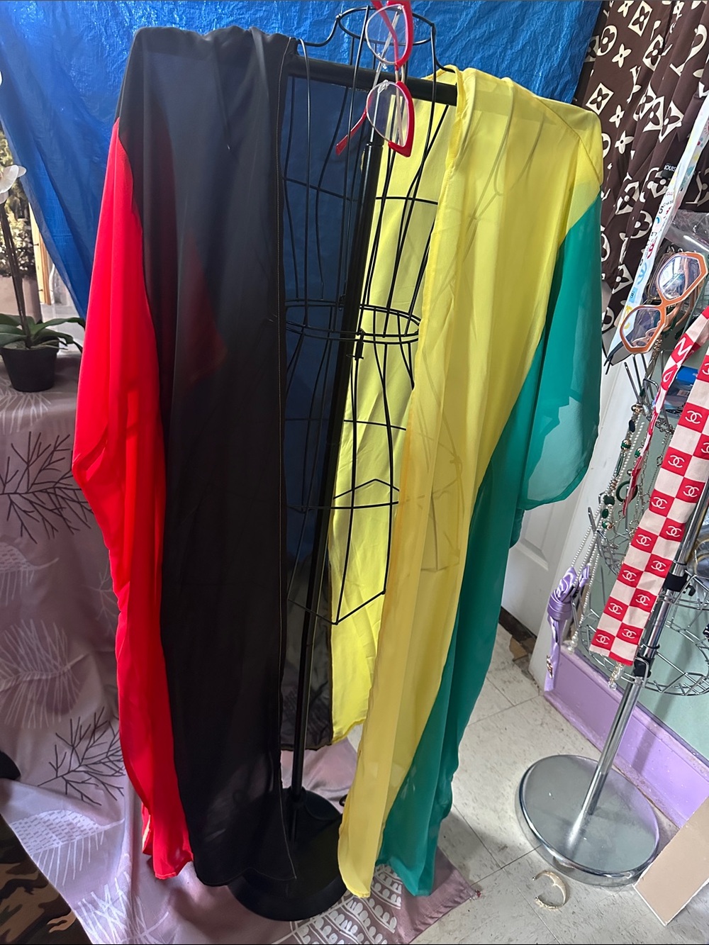 Women’s Lightweight Colorblock Kimono Jacket - Black, Red, Yellow, Teal